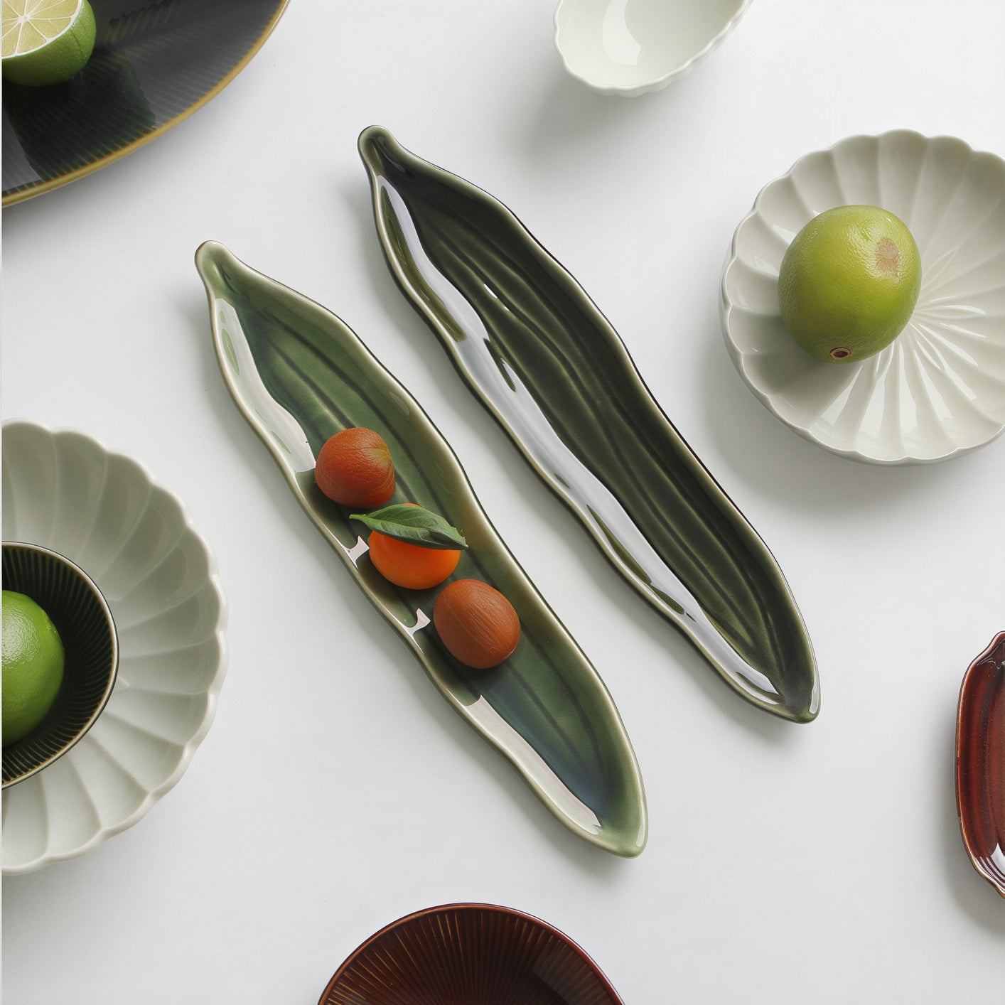 Kasanoha Long Leaf Plate