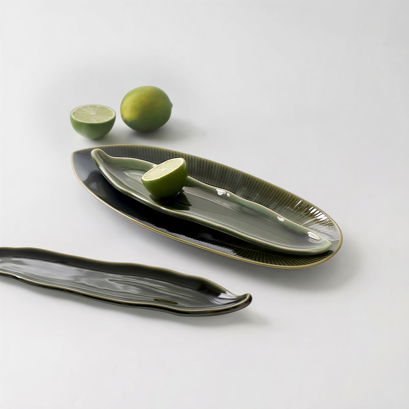 Kasanoha Leaf Platter - Large