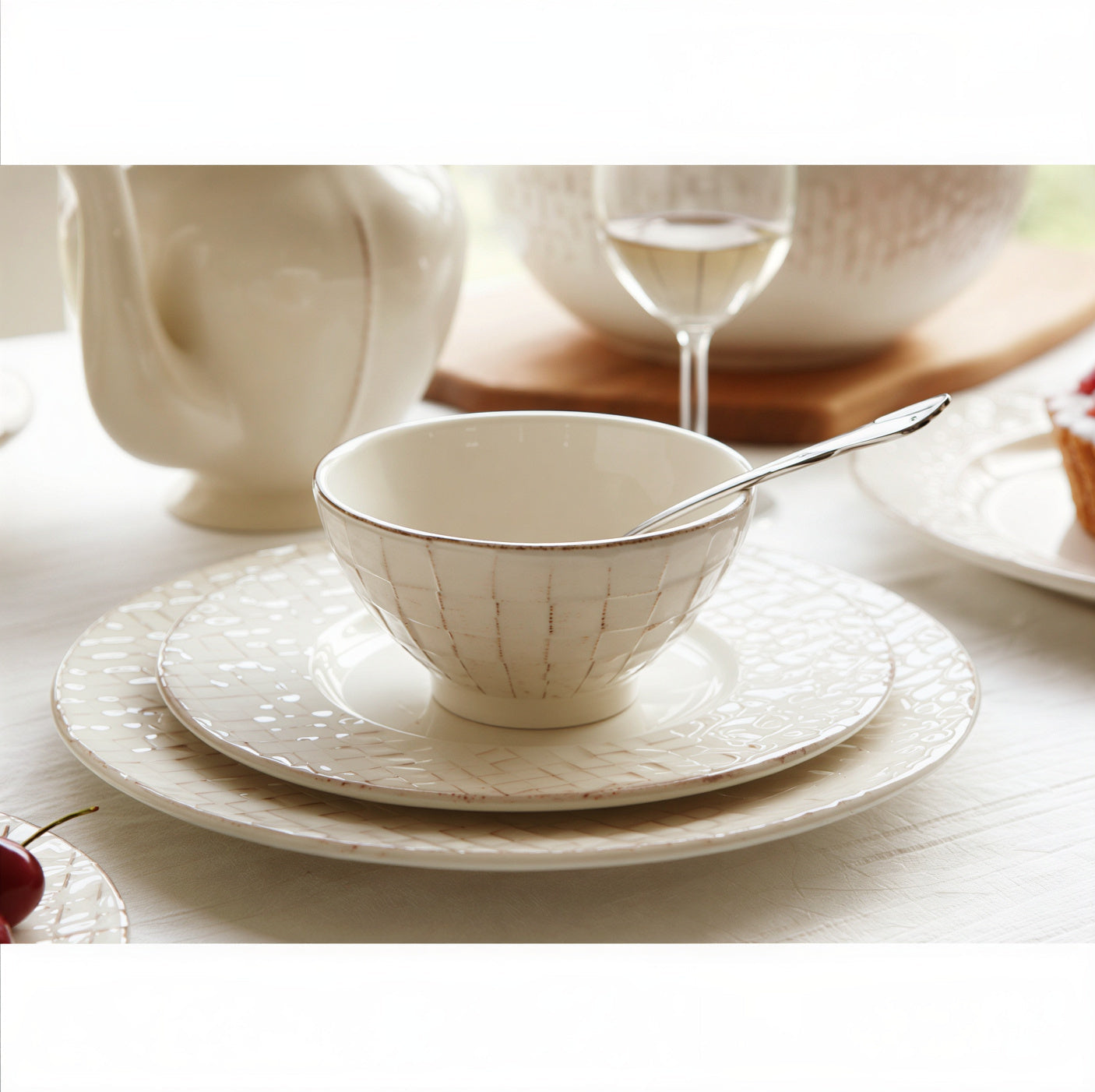 Soft Grid Ceramic Bowl