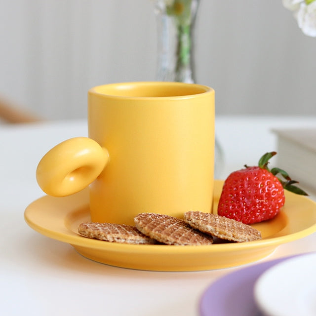 Rounded Donut Handle Coffee Cup Set