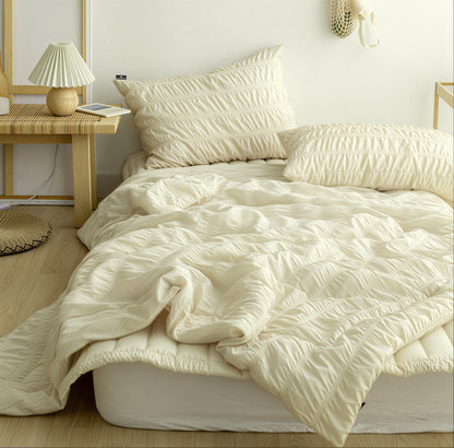 Cool Ripple Seersucker Quilt Comforter