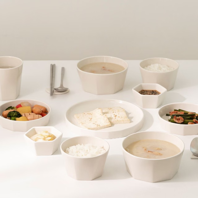 Raum Dinnerware Set for 2 (13-Piece)