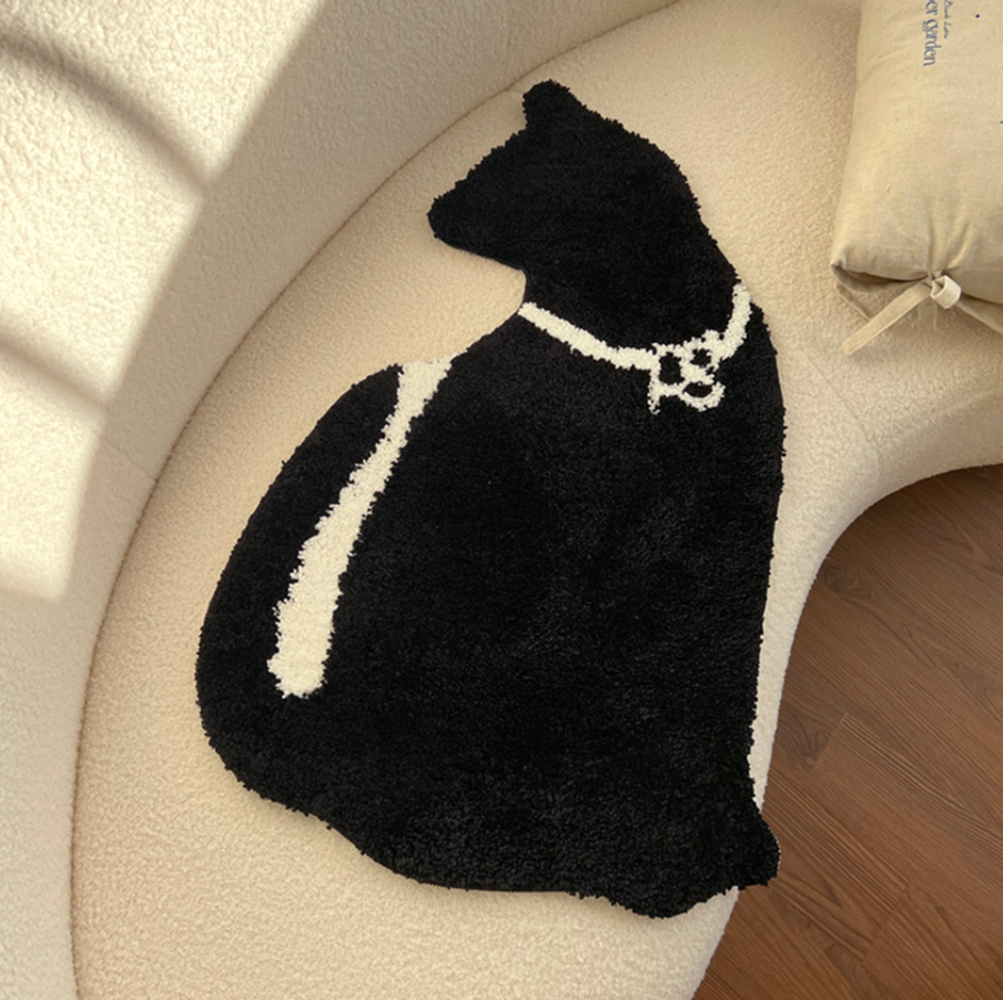 Elegant Cat Silhouette Accent Rug