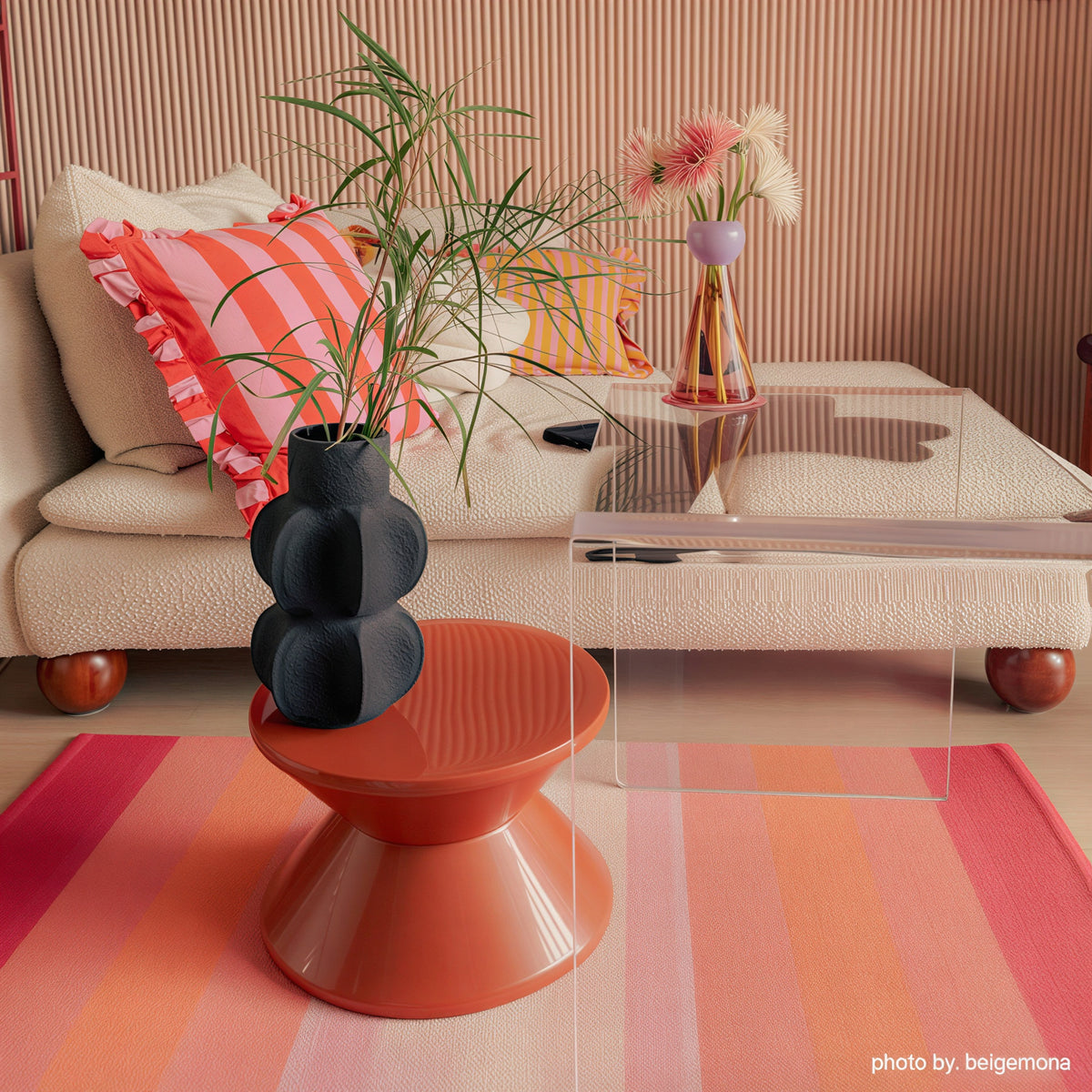 Sandglass Mid-Century Stool