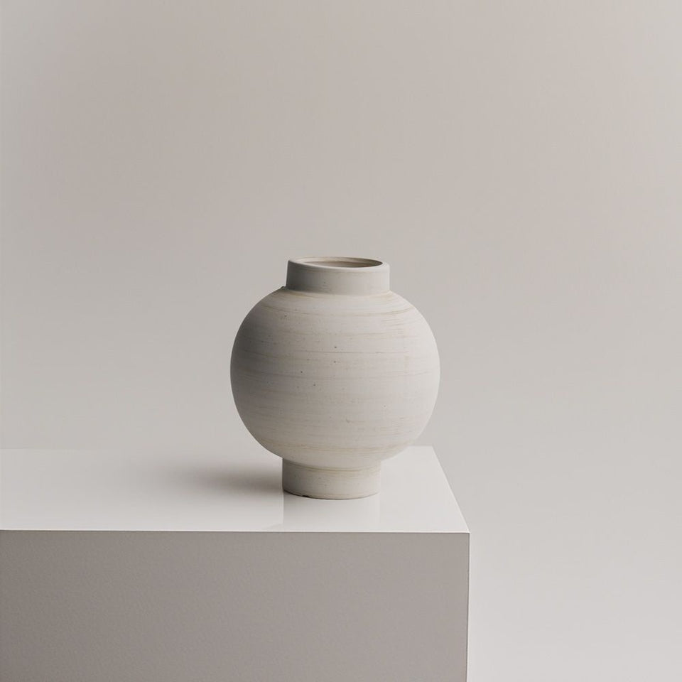 Large Round Terracotta Ceramic Vase Object