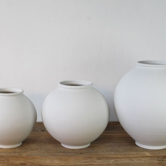 Moon Jar Porcelain Vase