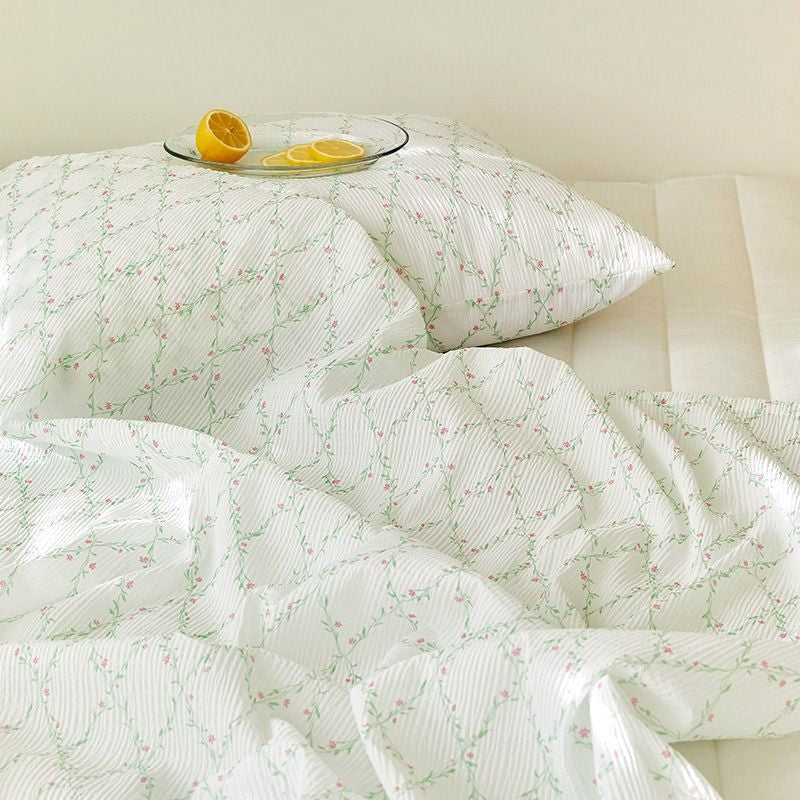 Summer Romance Seersucker Light Blanket + Pillowcase Set