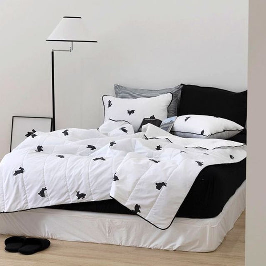 Summer Bunny Cool-Touch Seersucker Comforter Set - detail view