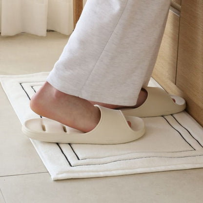1+1 Door-Friendly Bathroom Slippers