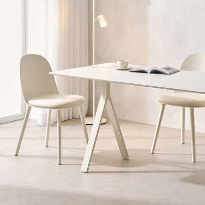 Soft Curve Dining Chair