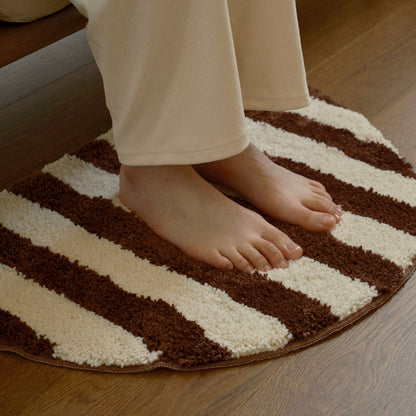 Mocha Stripe Half-Moon Accent Mat