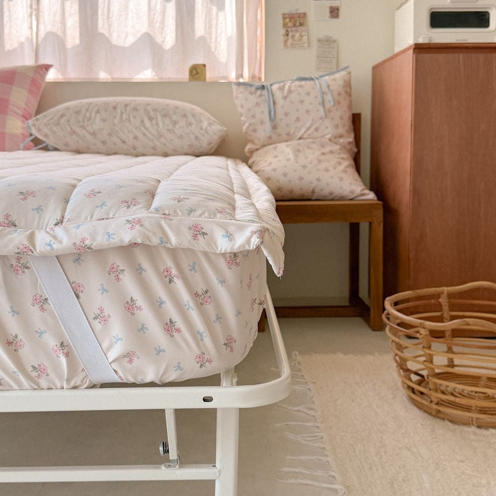 Aurora Blue Ribbon Mattress Fitted Sheet - close up