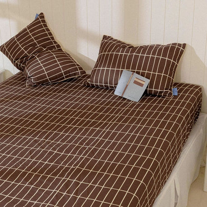 Little Mansion Check Allergy-Care Mattress Fitted Sheet - detail view