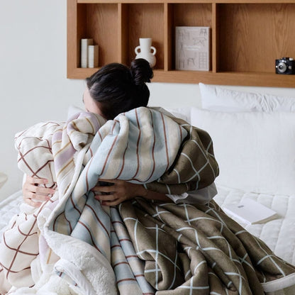 Blooming Flannel Microfiber All-Season Sherpa Blanket