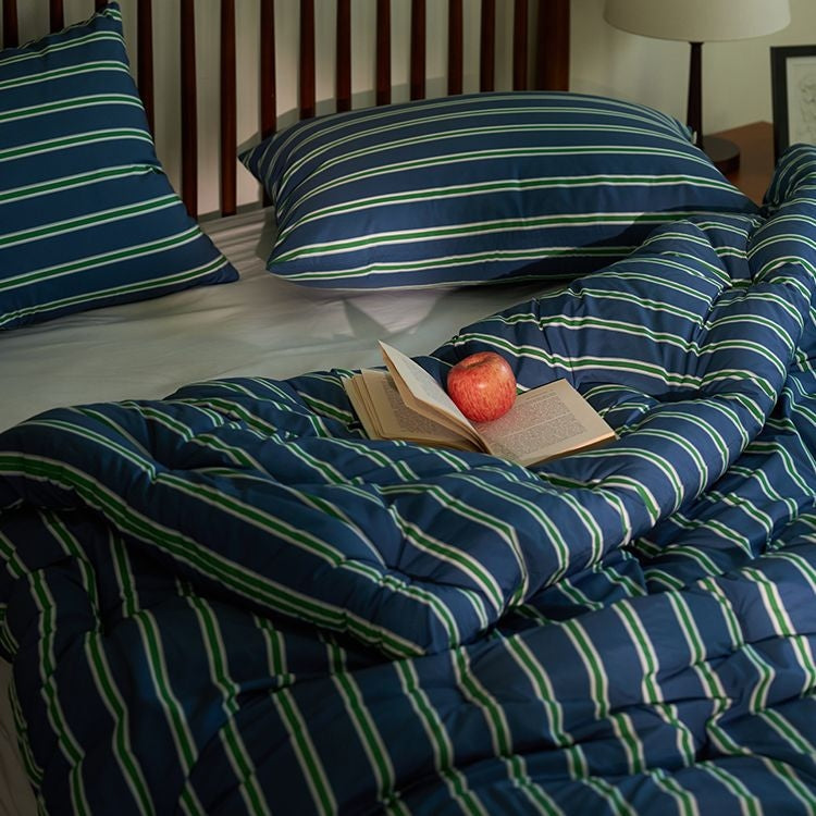 Self-Warming Stripe Comforter Set