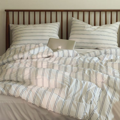 Self-Warming Stripe Comforter Set