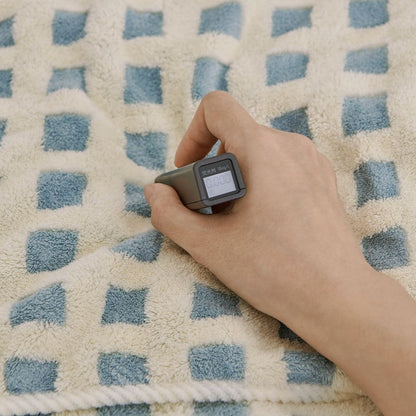 Oz Double-Sided Microfiber Blanket