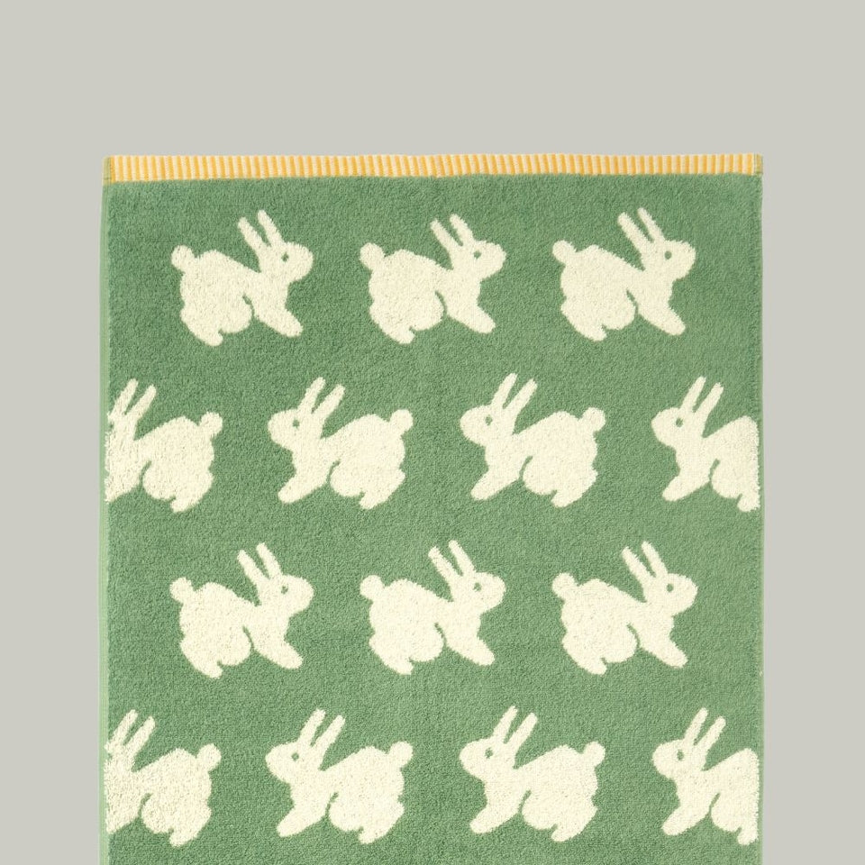 Jumping Rabbit Kids Bath Towel (1-Piece)