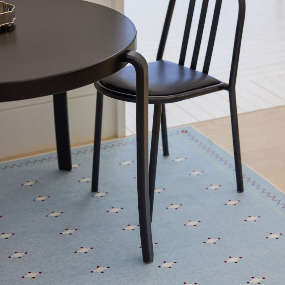Monaka Dust-Free Area Rug