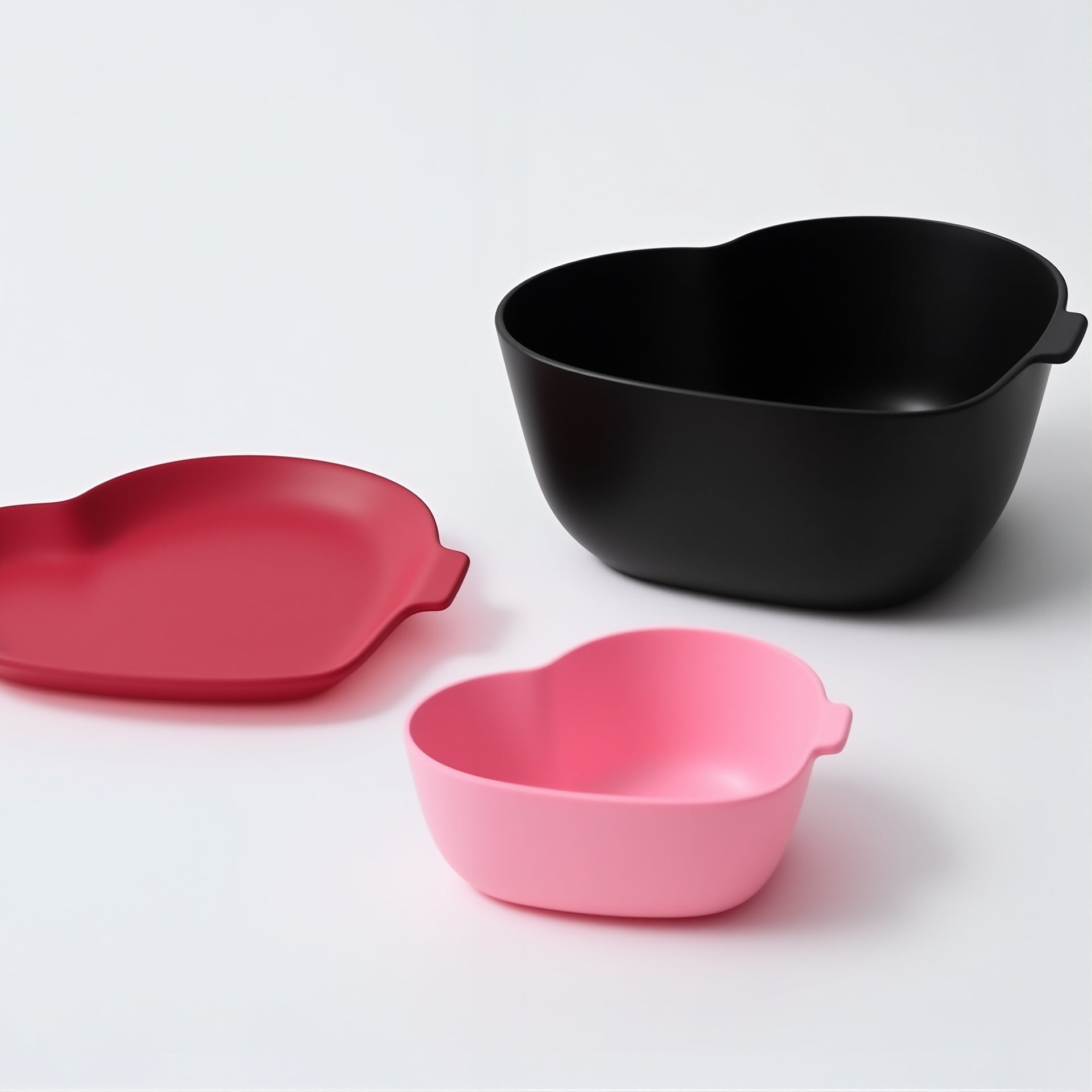 Heartful Pink Bowl & Plate Gift Set (3-Piece) - lifestyle